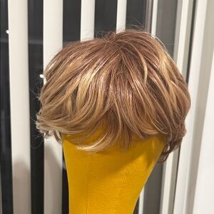 Stylish Brown Wig for Women